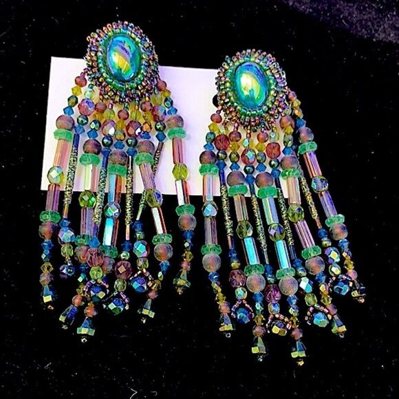 Vintage hand beaded shoulder duster blue iridescent chandelier earrings clip - Picture 8 of 10